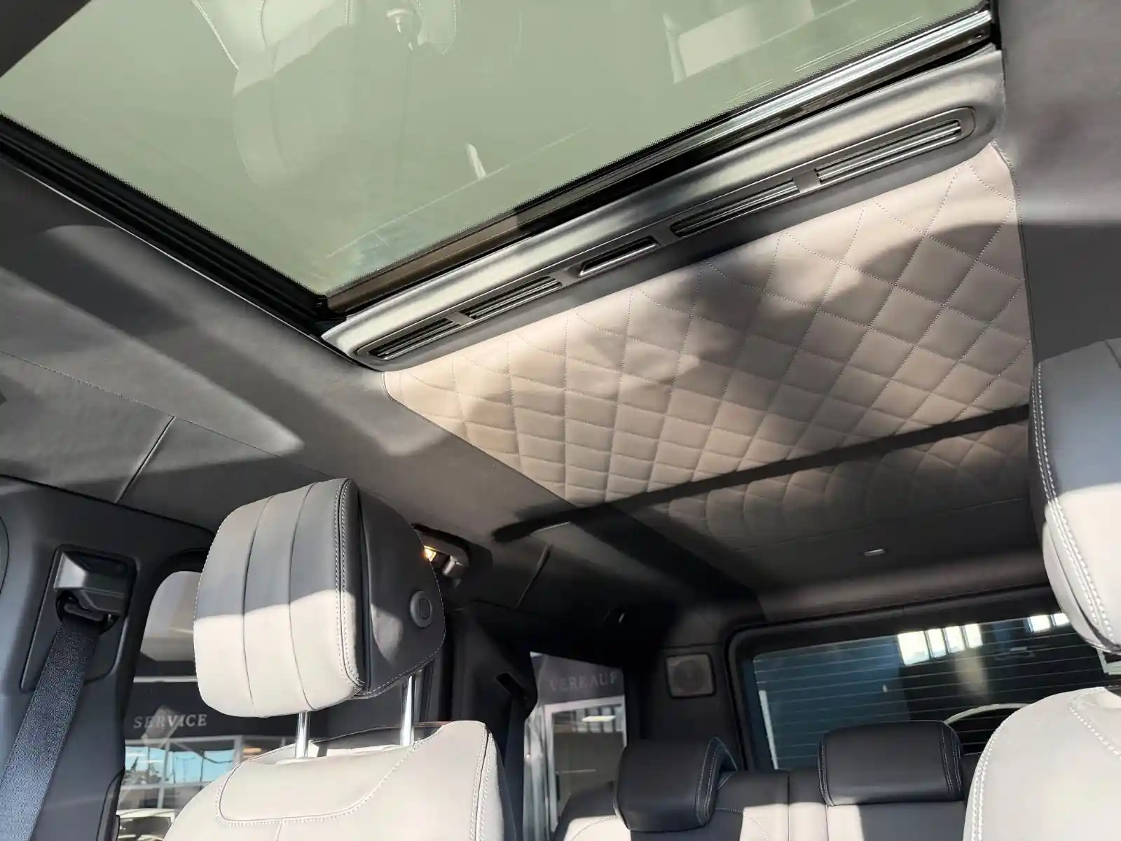 Mercedes-Benz G 500