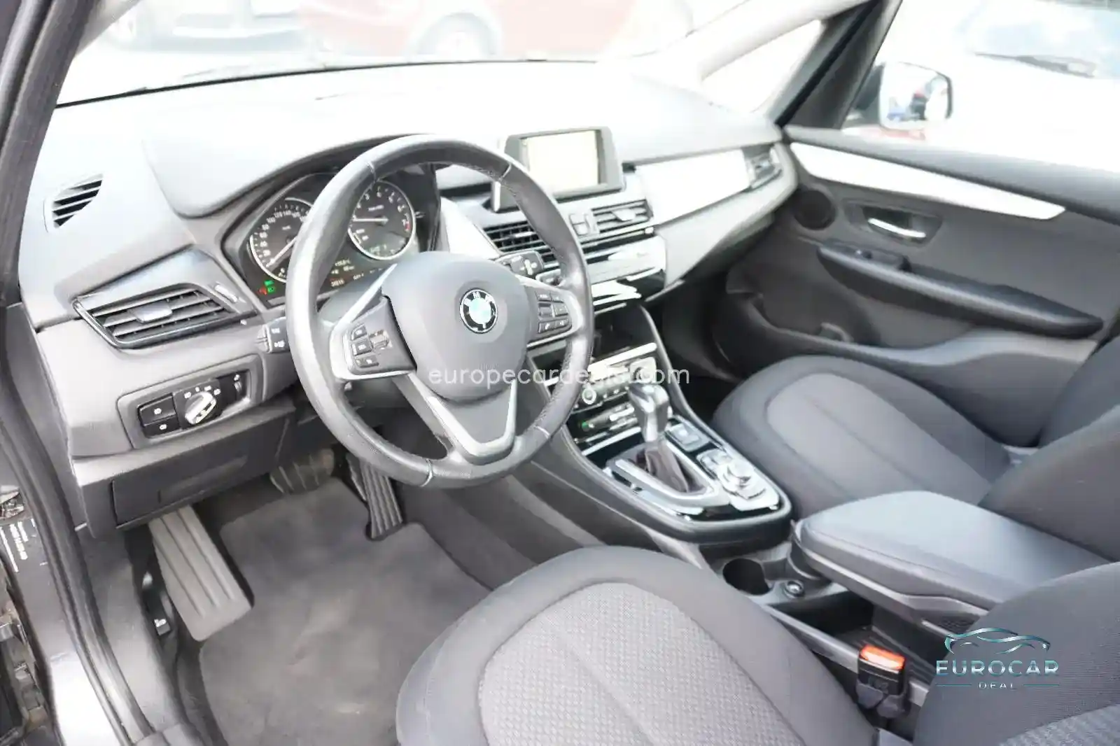 BMW 220