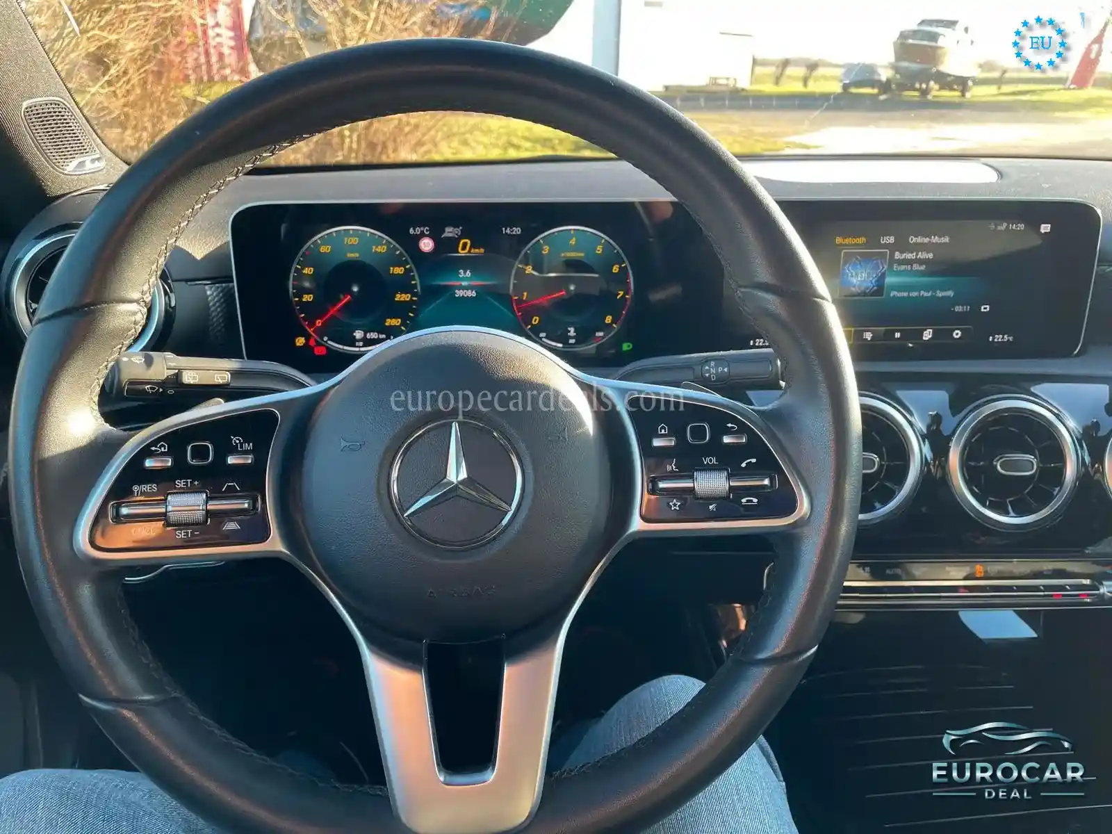 Mercedes-Benz A 220