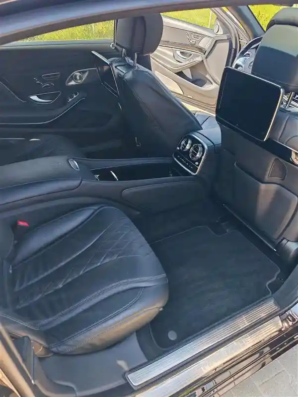 Mercedes-Benz S 500