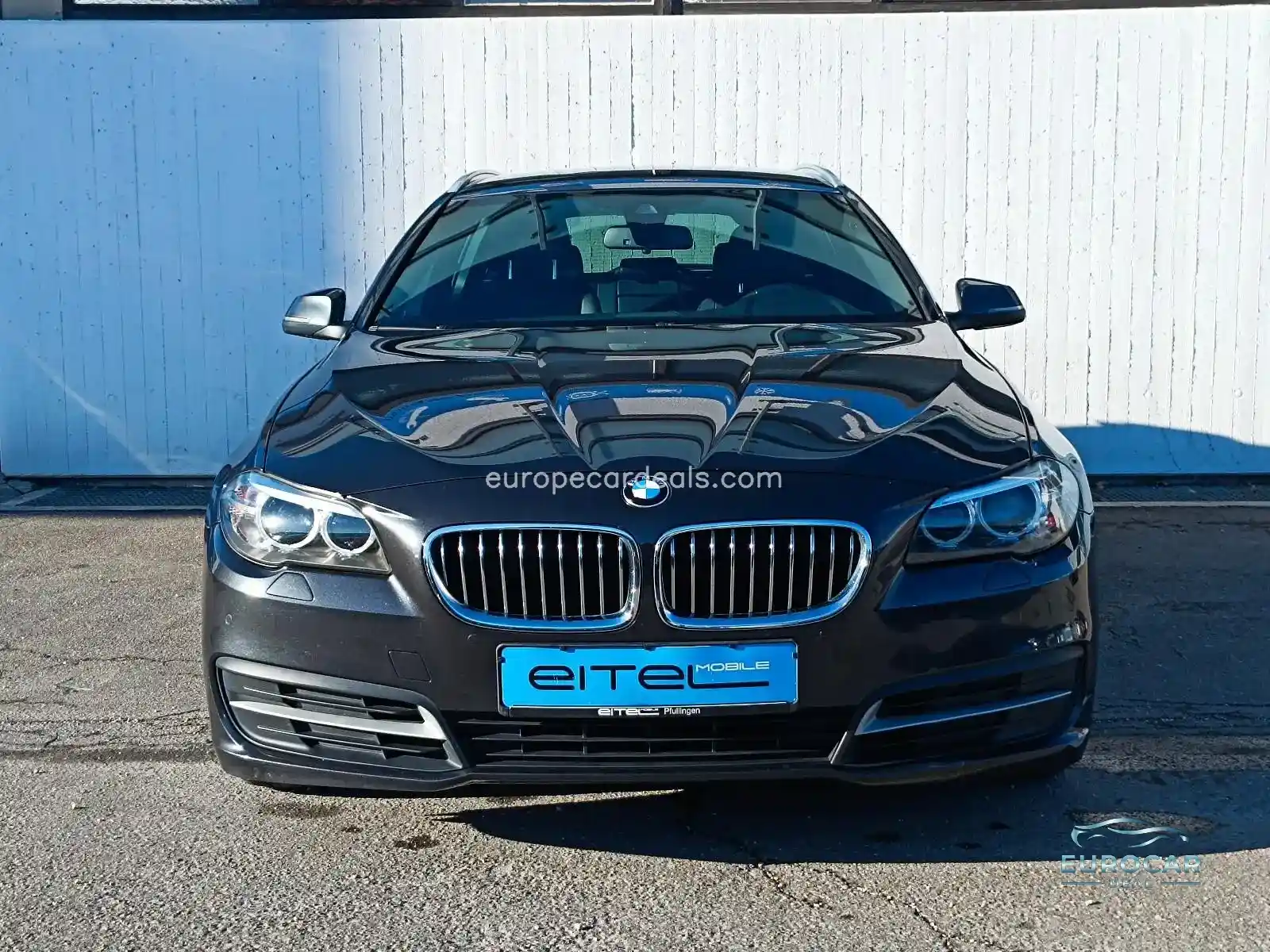 BMW 525