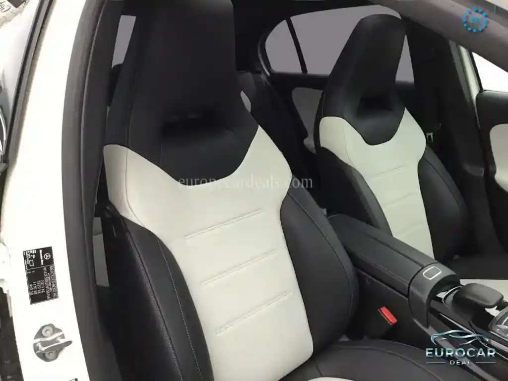 Mercedes-Benz A 35 AMG