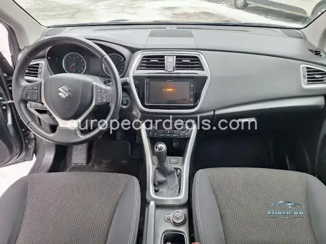 Suzuki (SX4) S-Cross