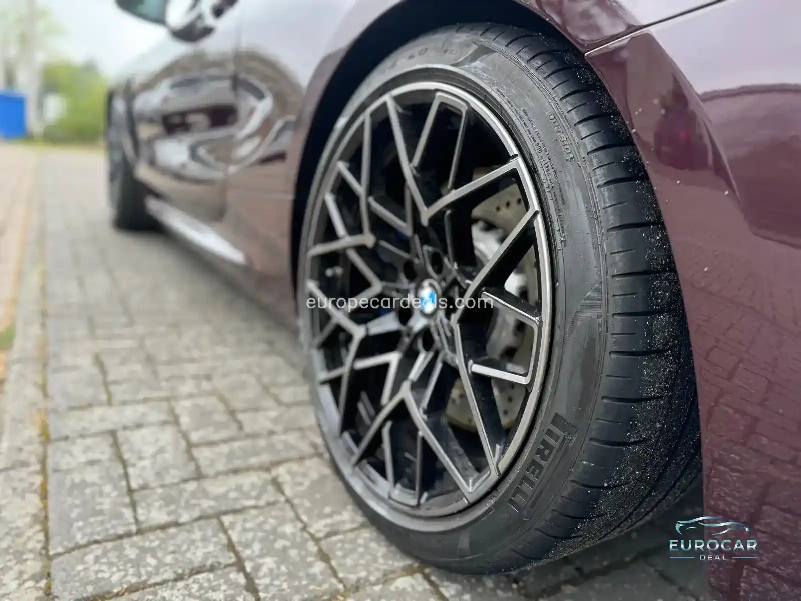 BMW M8