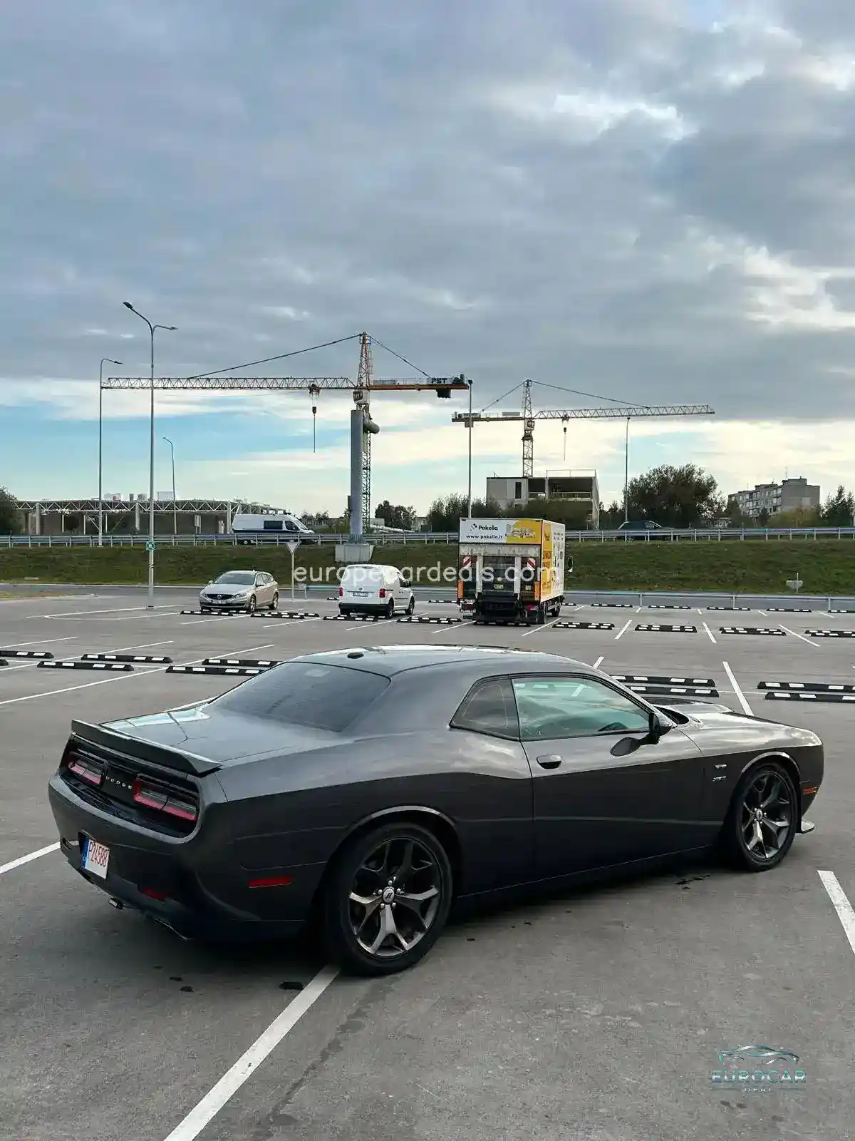 Dodge Challenger