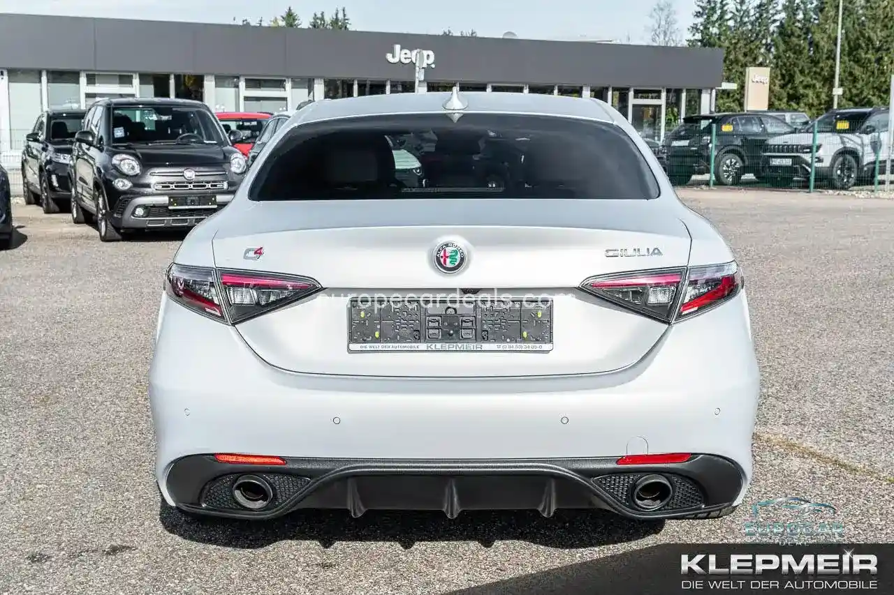 Alfa Romeo Giulia