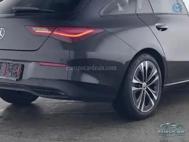 Mercedes-Benz CLA 180 Shooting Brake