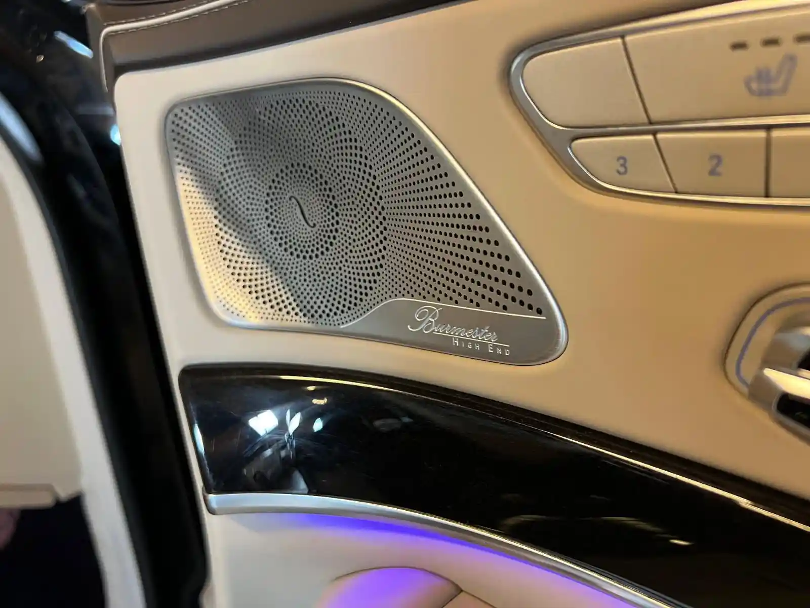 Mercedes-Benz S 500