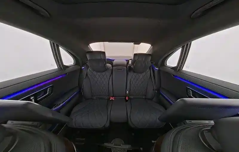 Mercedes-Benz S 500