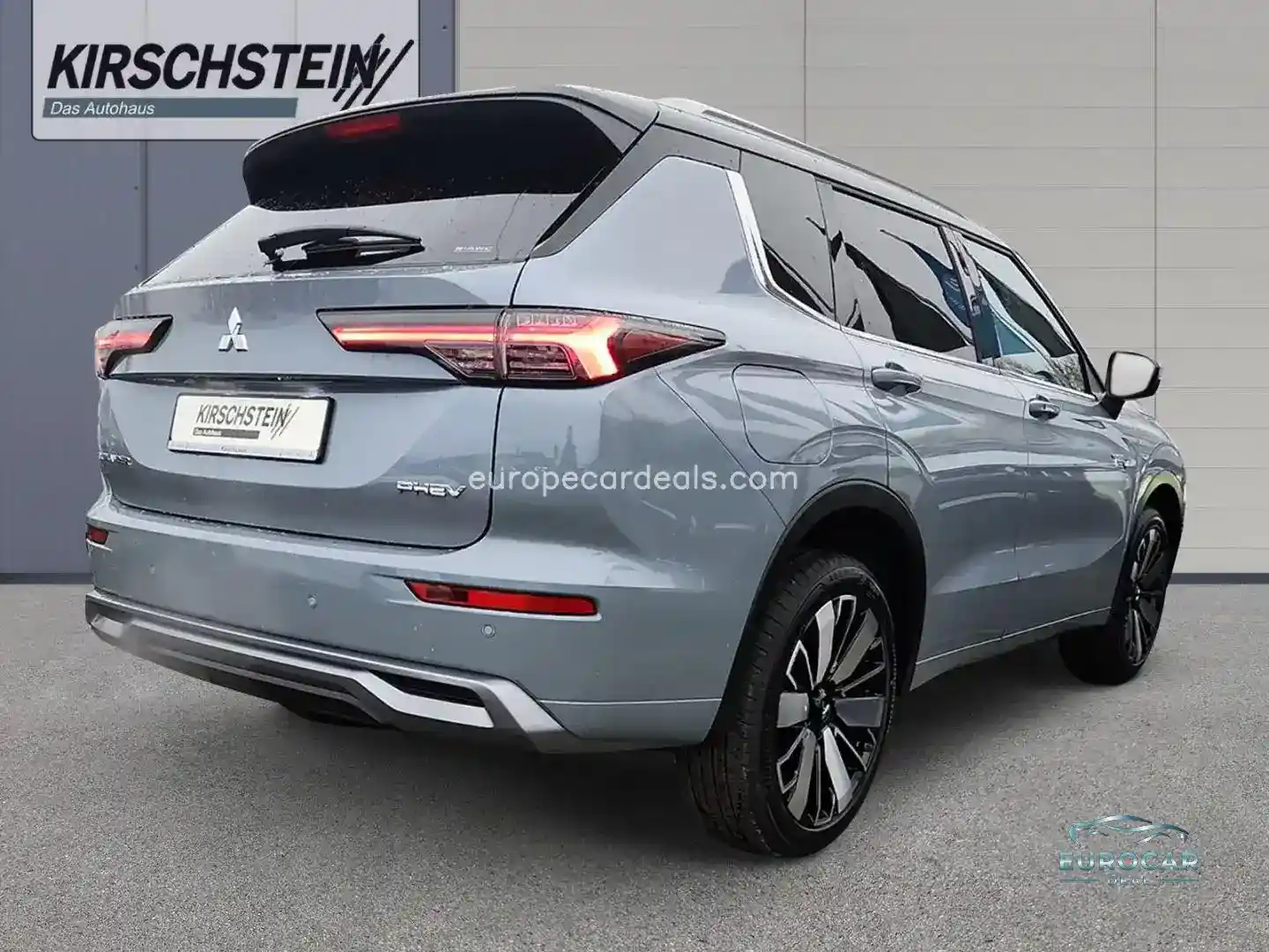 Mitsubishi Plug-in Hybrid Outlander
