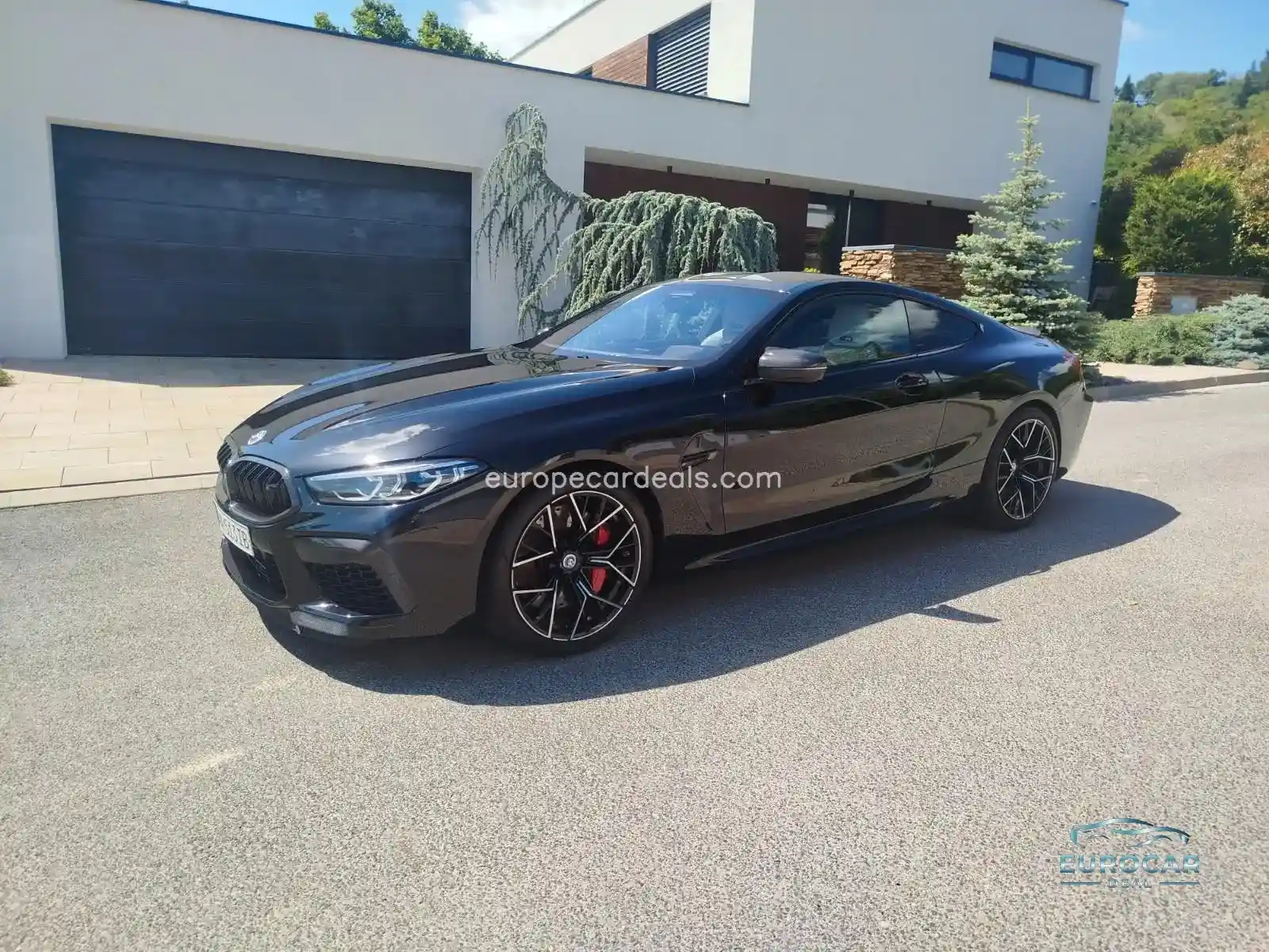 BMW M8