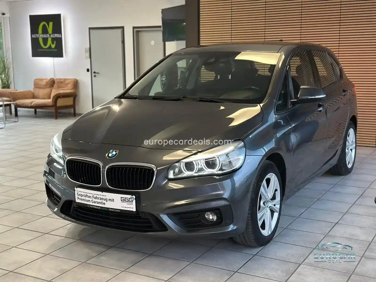 BMW 218