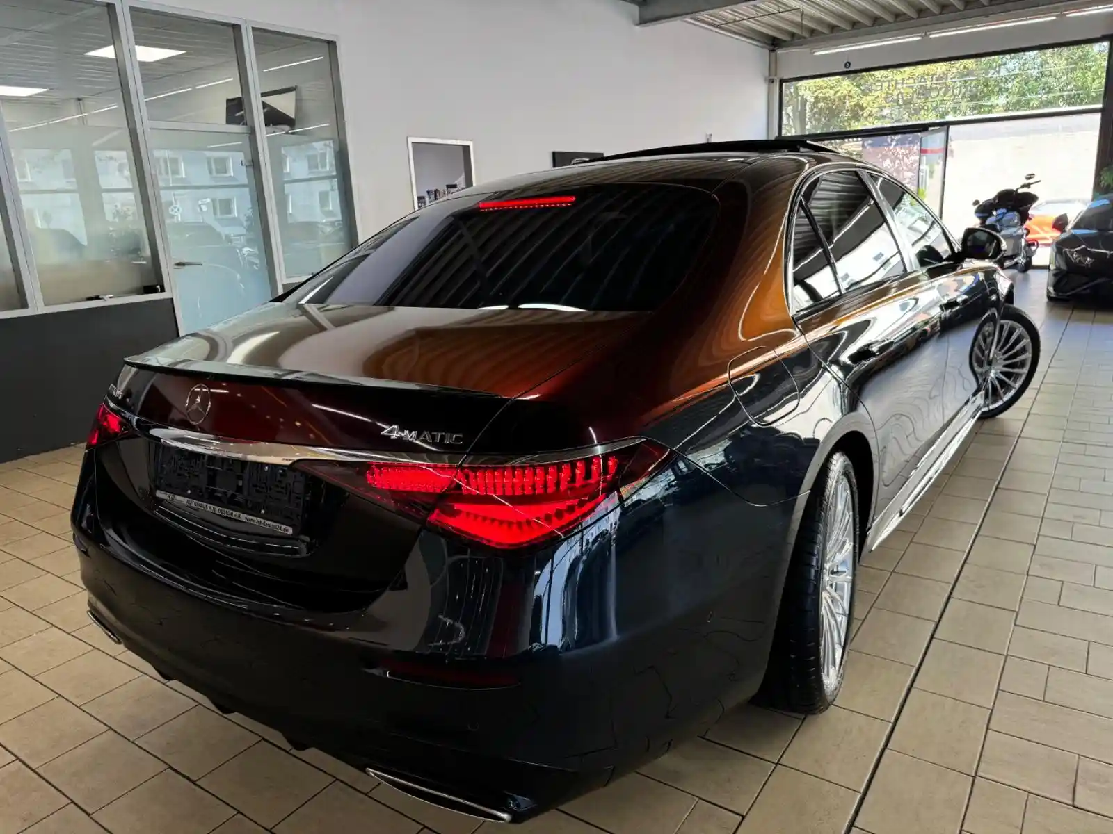 Mercedes-Benz S 500
