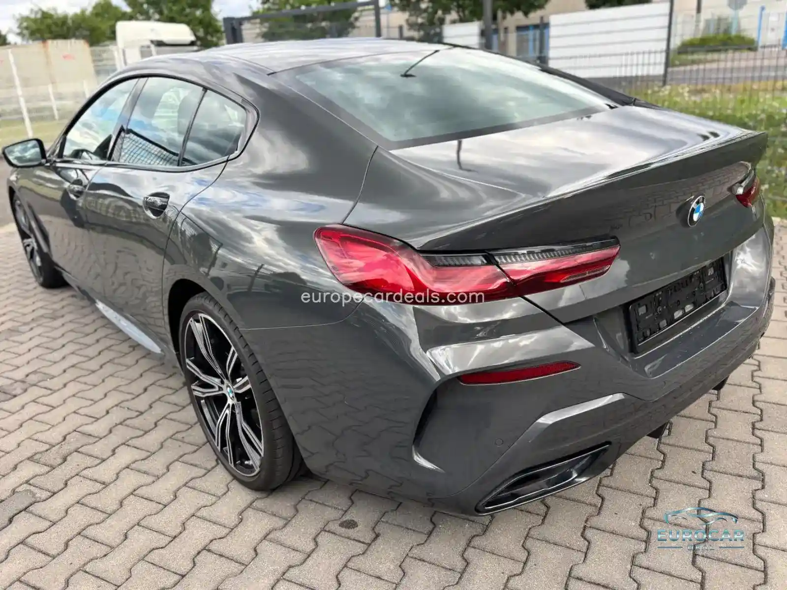 BMW 840
