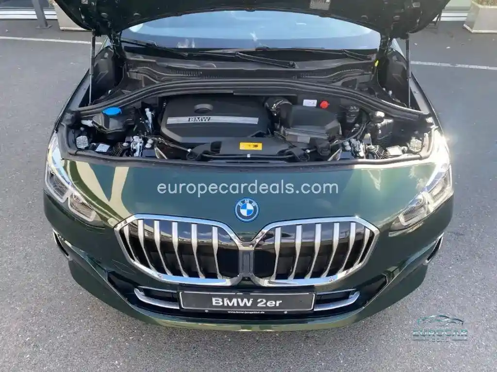 BMW 225