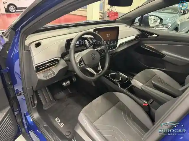 Volkswagen ID.5