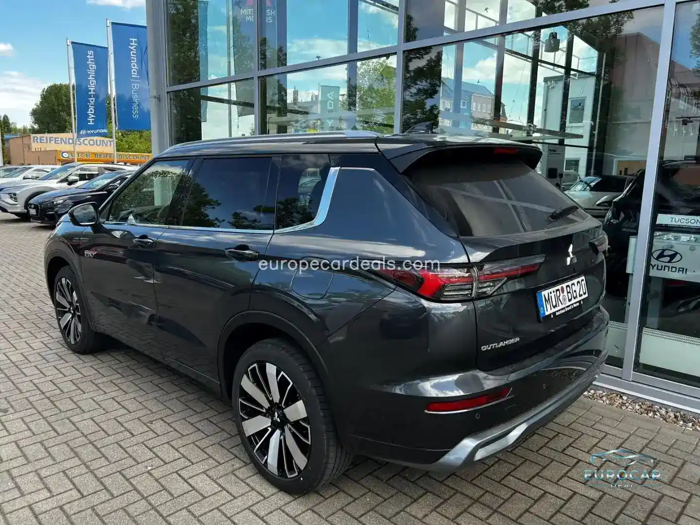 Mitsubishi Plug-in Hybrid Outlander