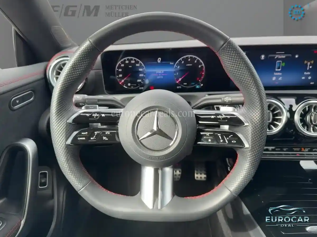 Mercedes-Benz CLA 220