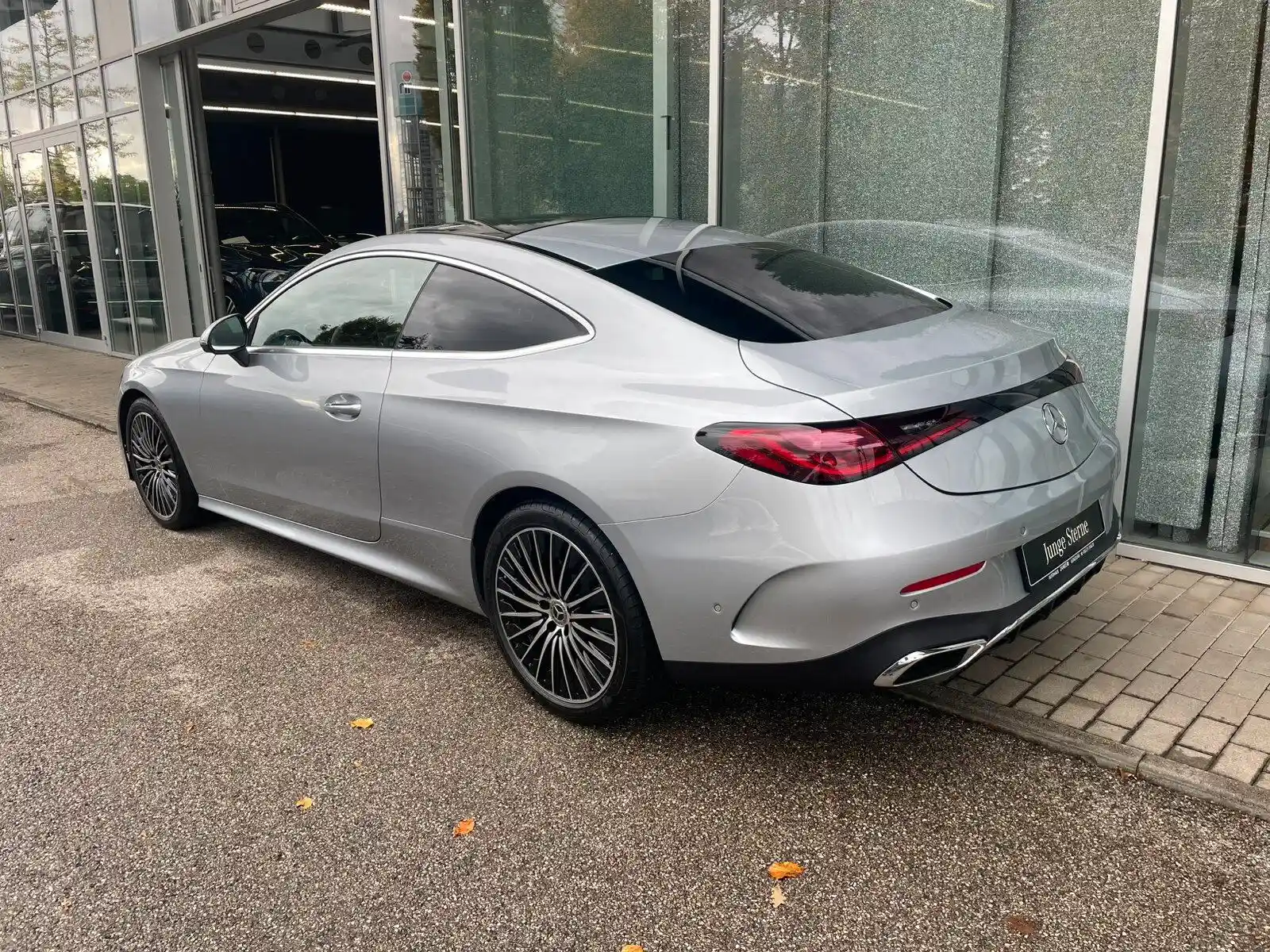 Mercedes-Benz CLE 300