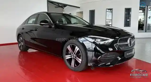 Mercedes-Benz C 200