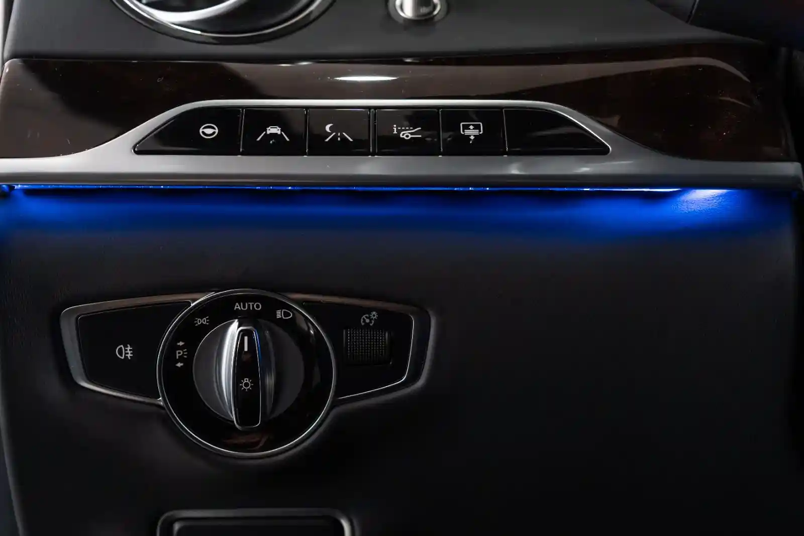 Mercedes-Benz S 560