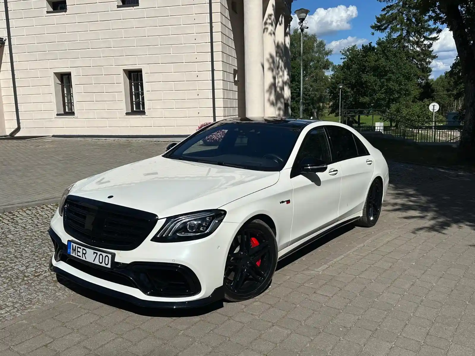 Mercedes-Benz S 63 AMG