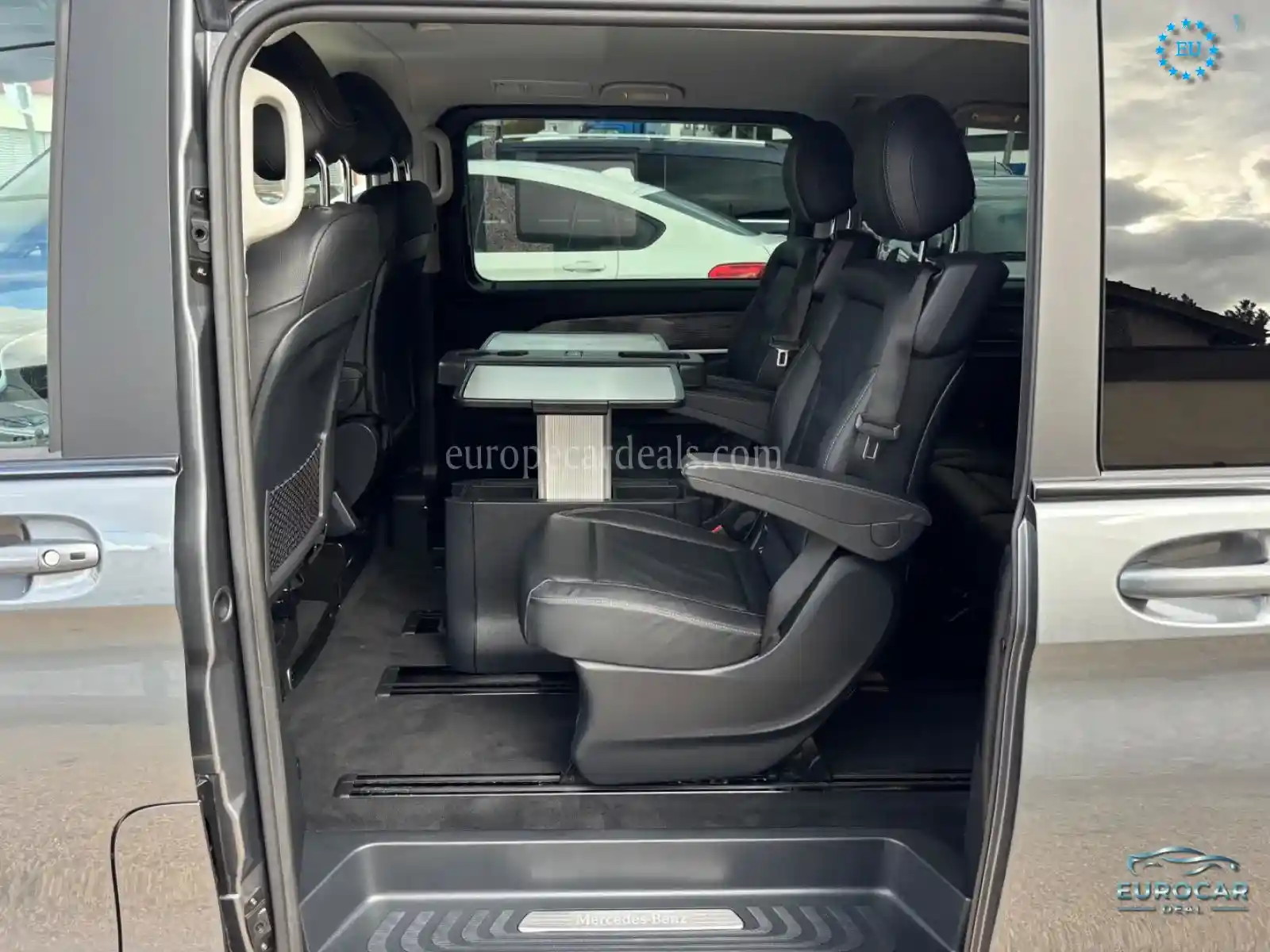 Mercedes-Benz V 250