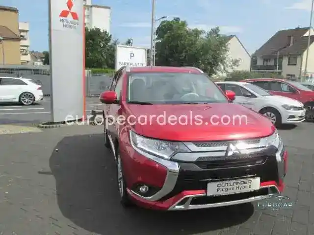 Mitsubishi Plug-in Hybrid Outlander