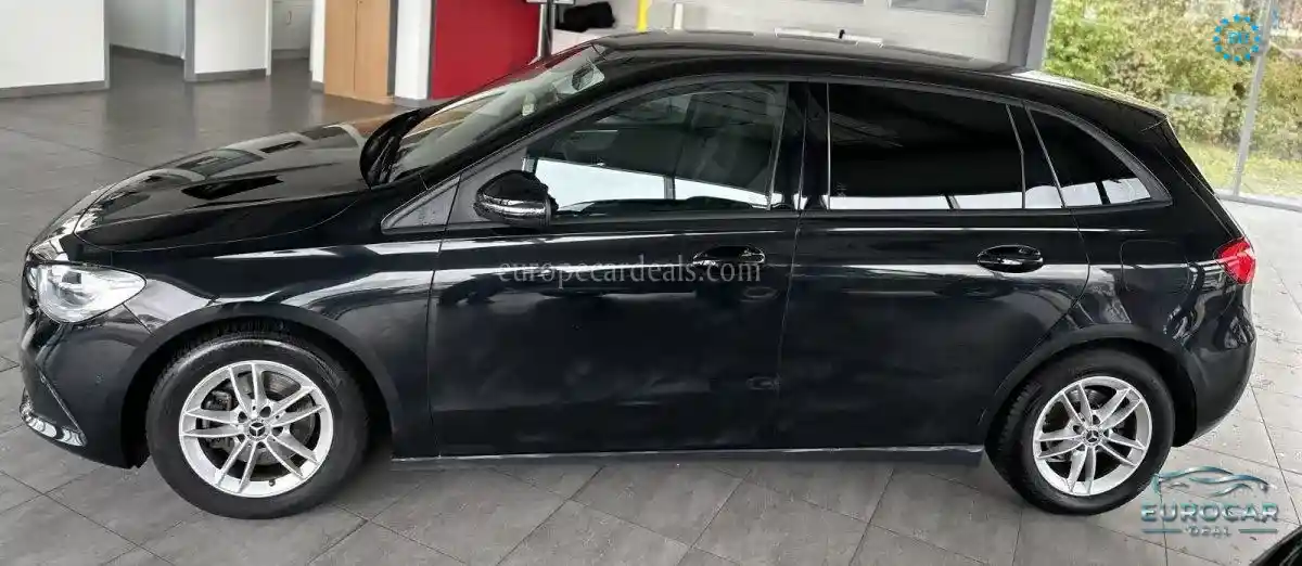 Mercedes-Benz B 200
