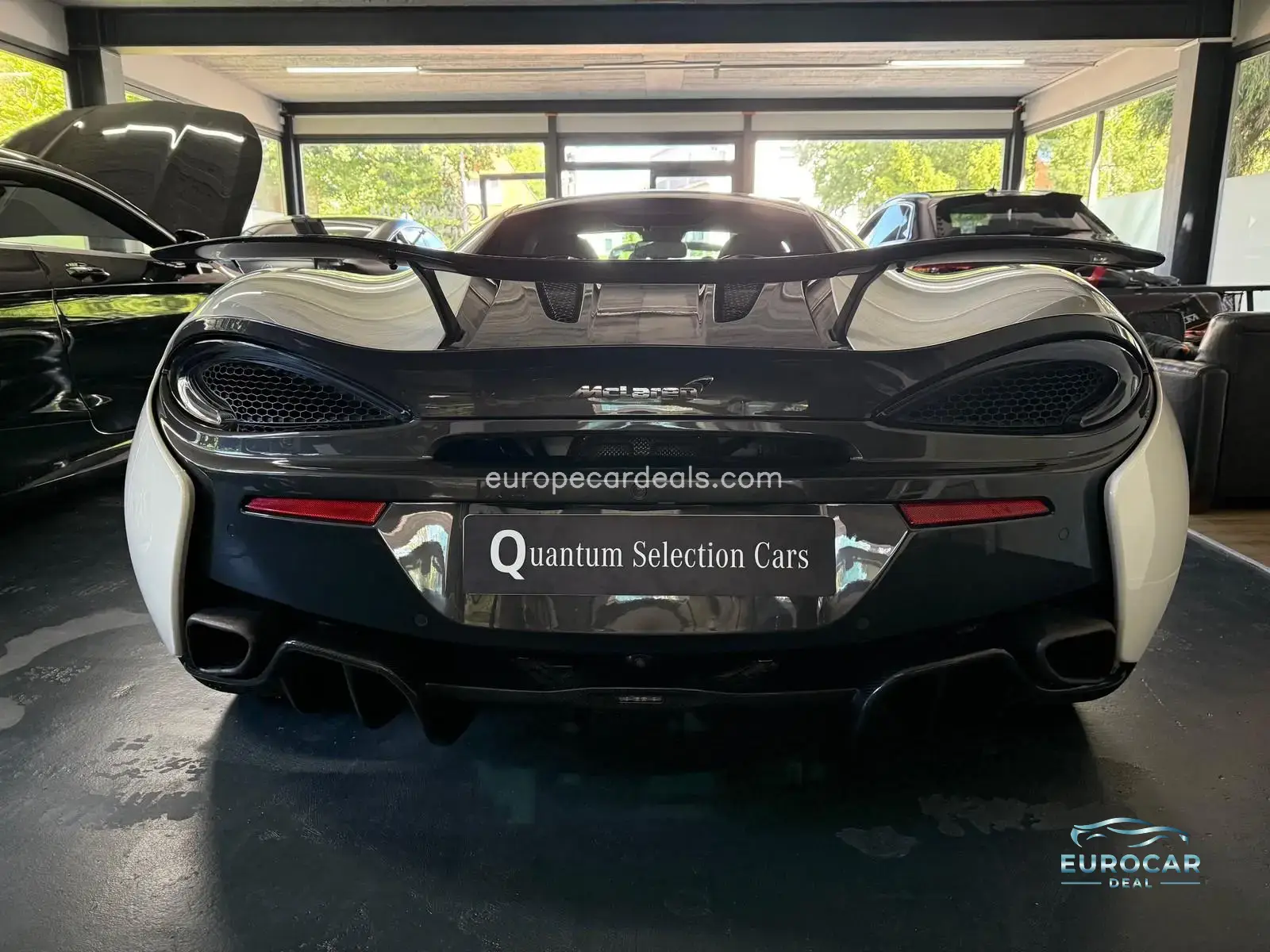 McLaren 570S