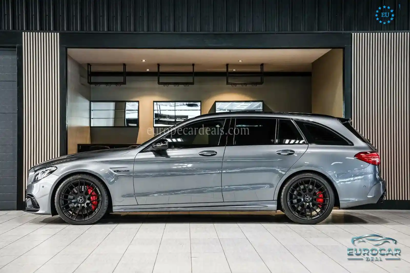 Mercedes-Benz C 63 AMG