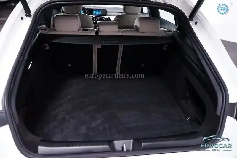 Mercedes-Benz CLA 200 Shooting Brake
