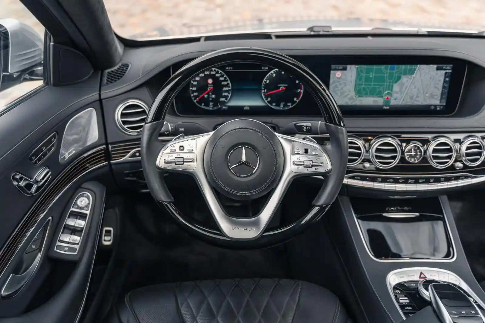 Mercedes-Benz S 560