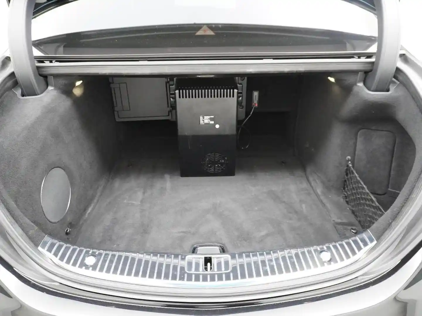 Mercedes-Benz S 600