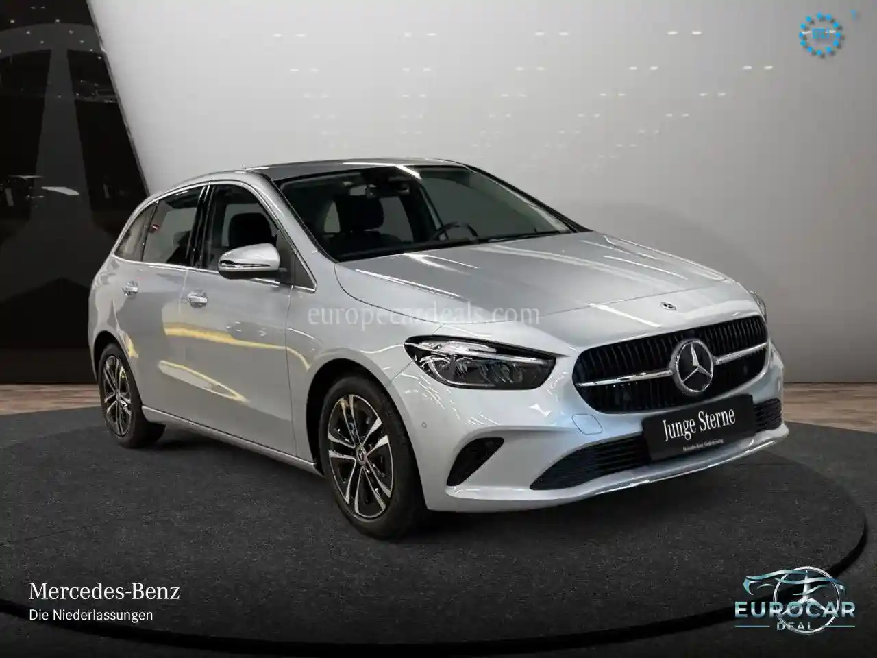 Mercedes-Benz B 180
