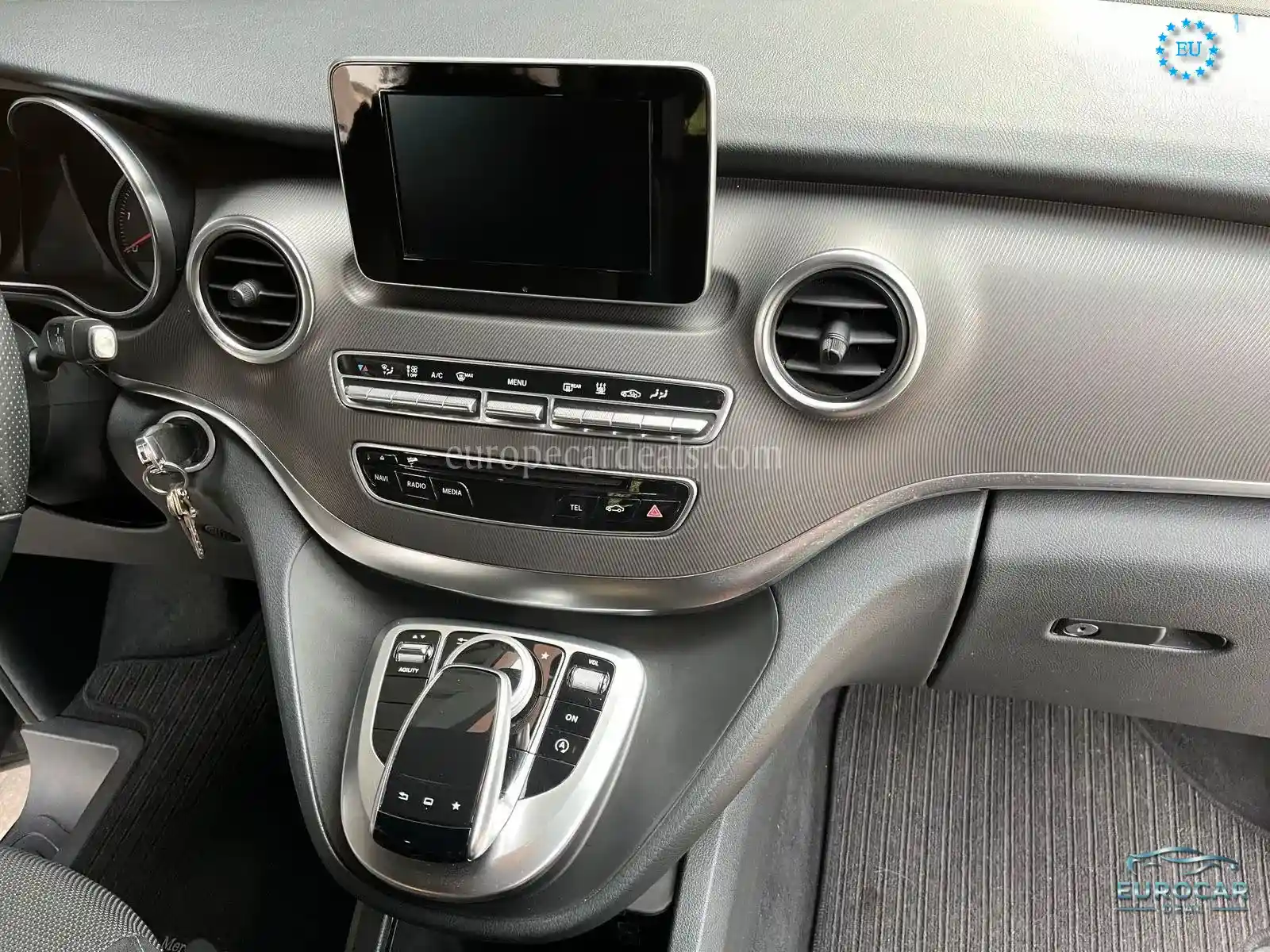 Mercedes-Benz V 250