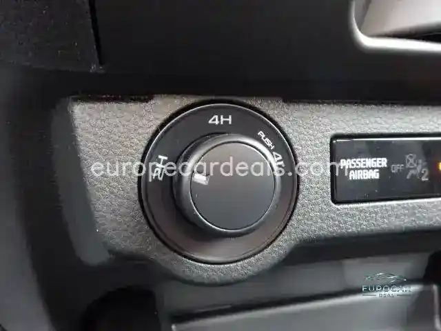 Space Cab 4WD LS PDC CarPlay Jägerrabatt