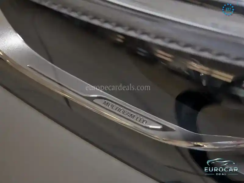 Mercedes-Benz B 220