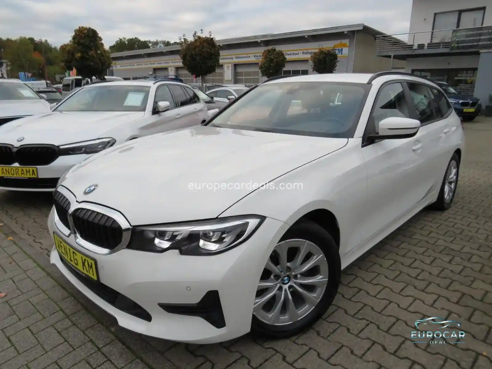 BMW 320