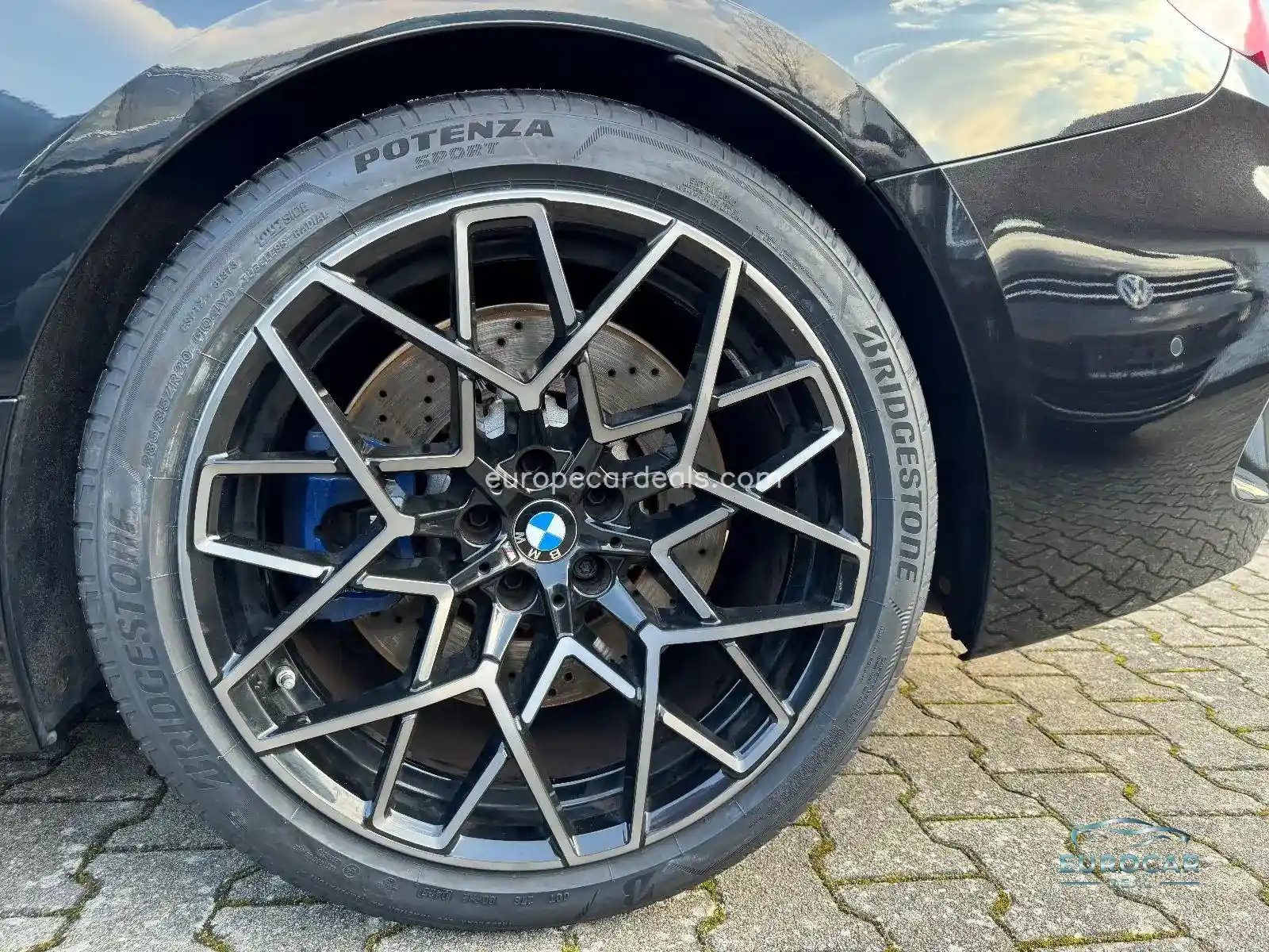BMW M8