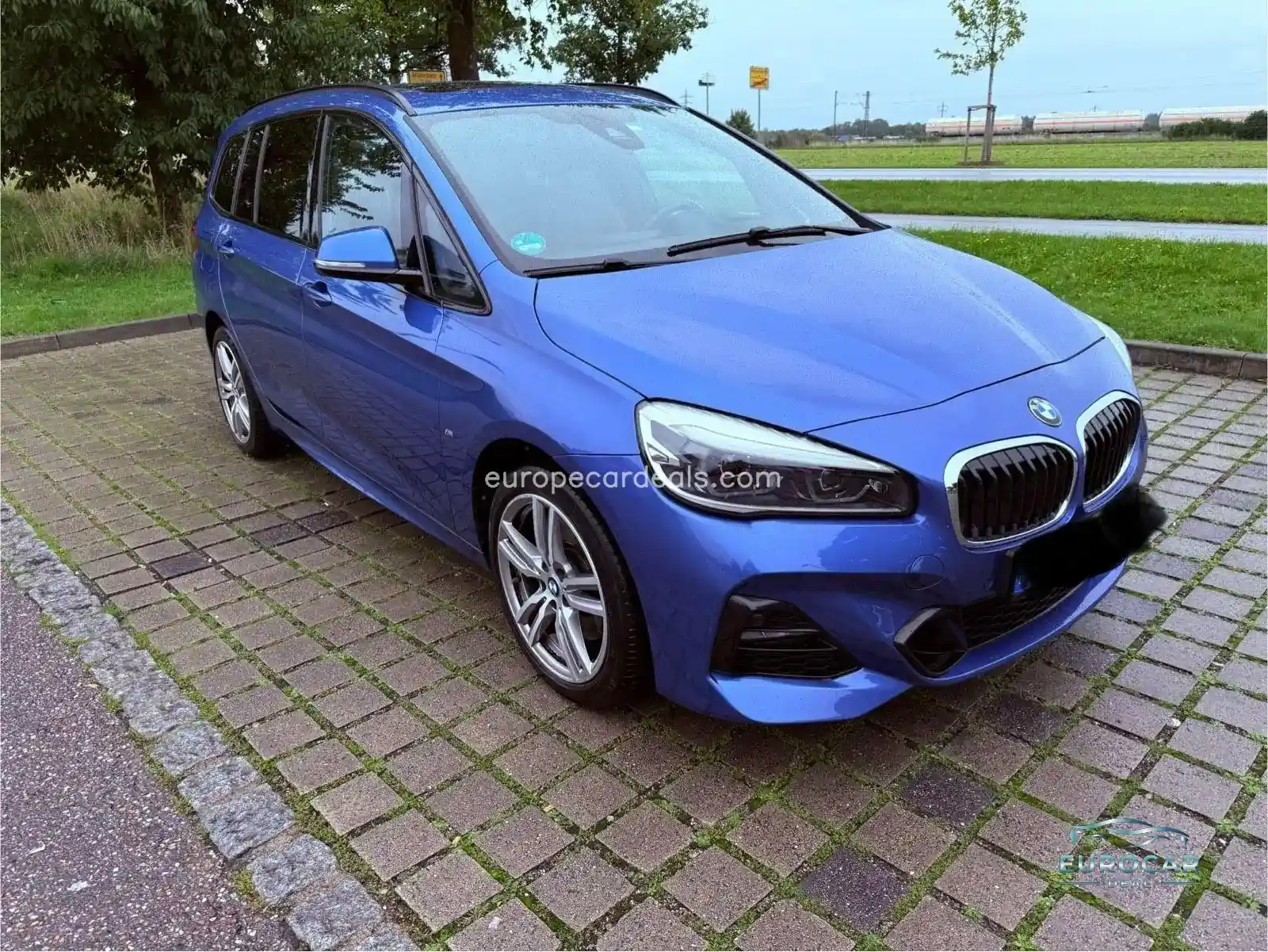 BMW 220