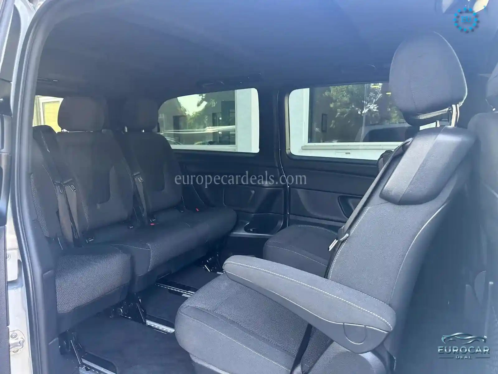 Mercedes-Benz V 250