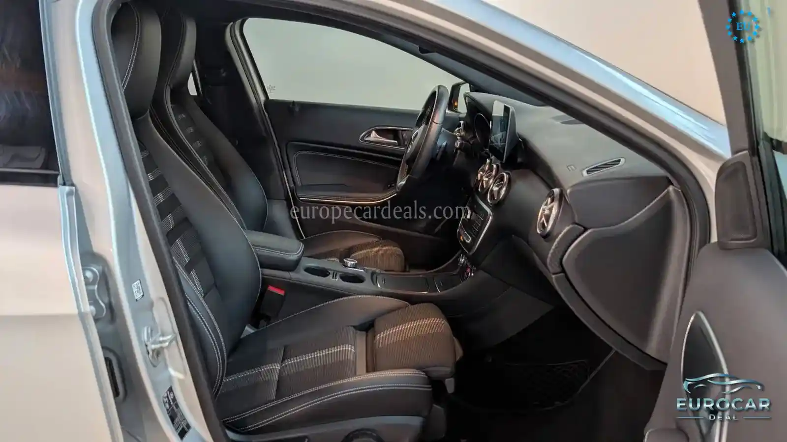 Mercedes-Benz A 220