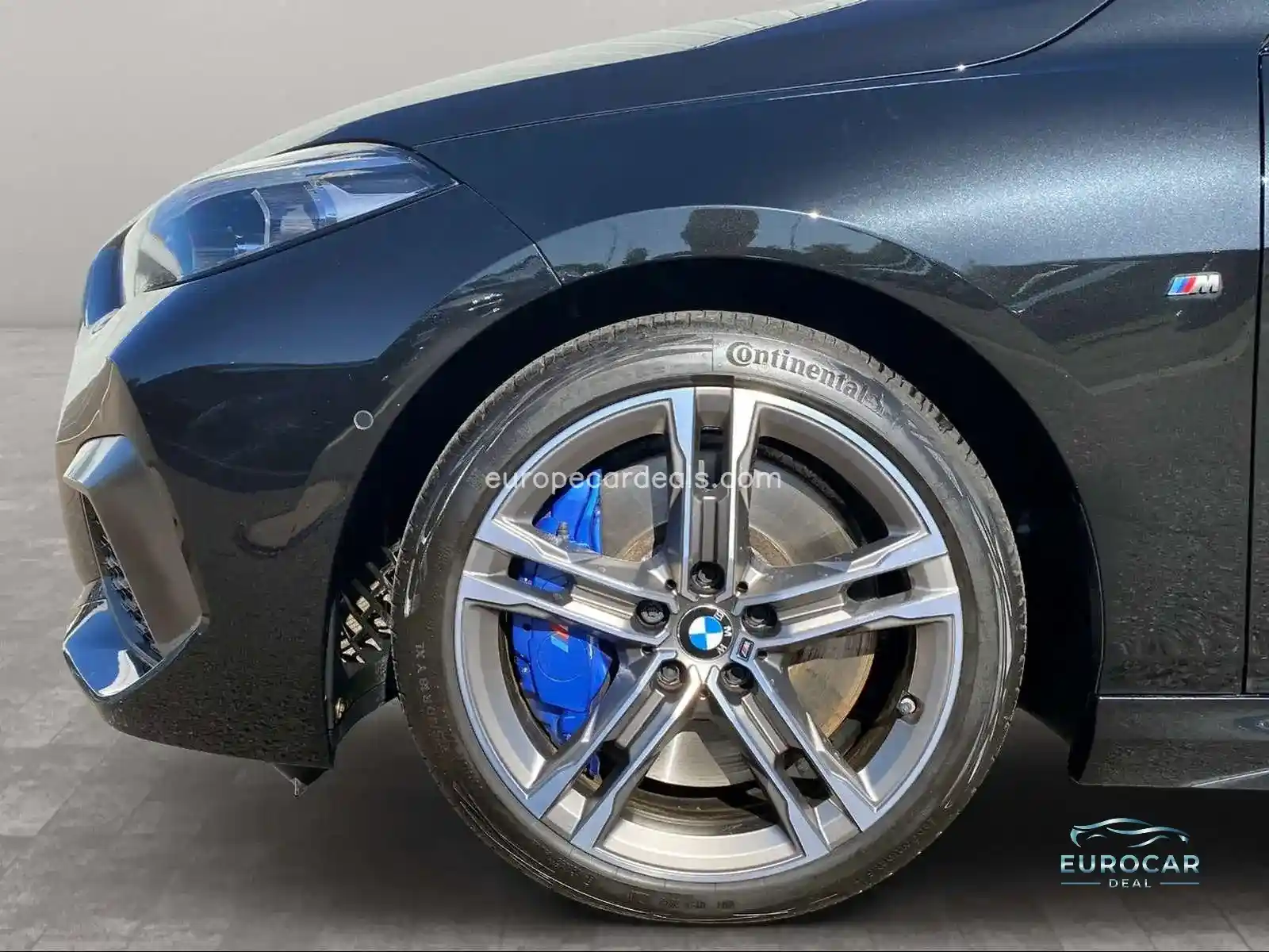 BMW M235