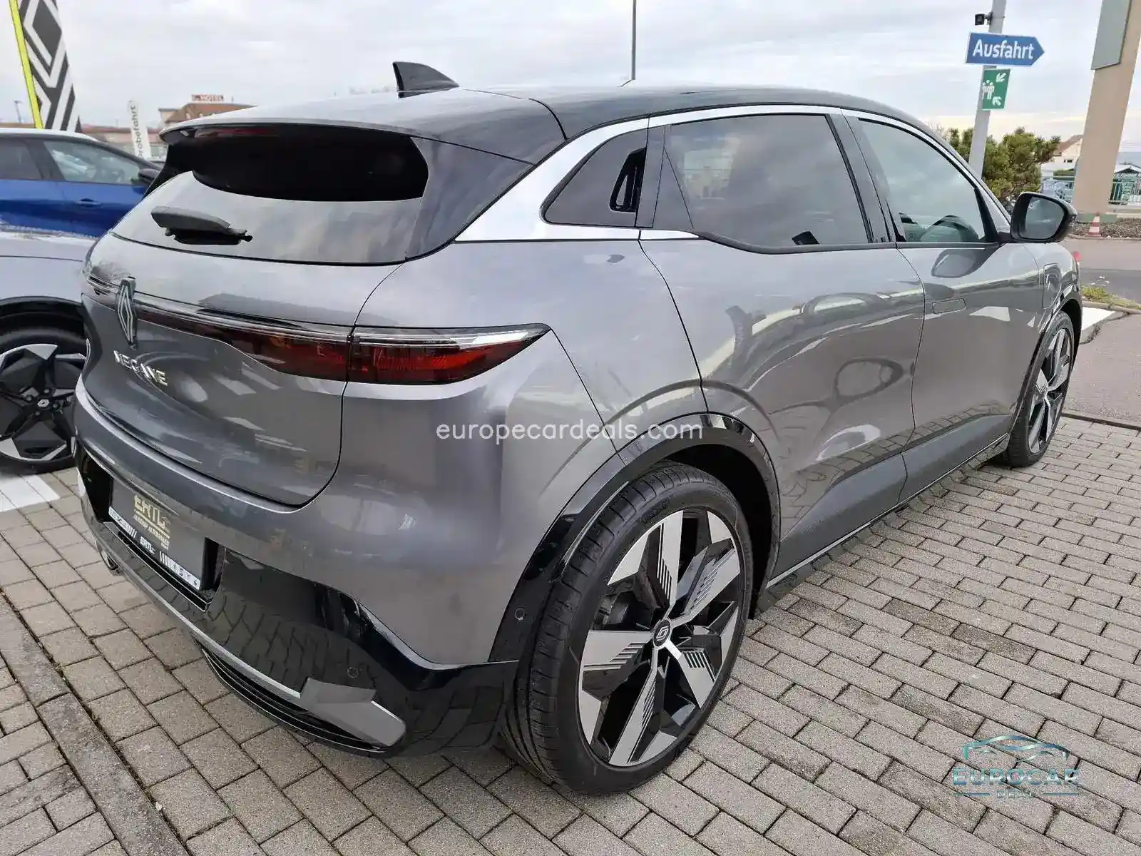 Renault Megane E-TECH
