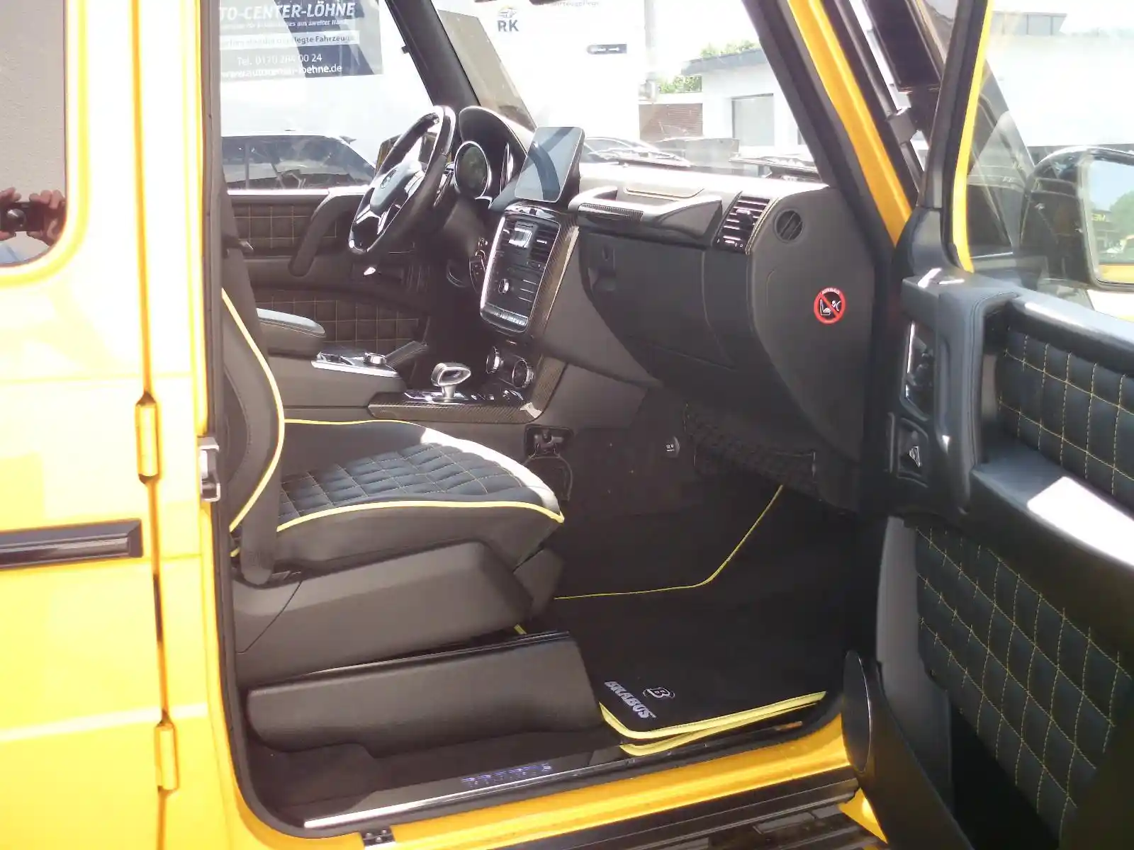 Mercedes-Benz G 500