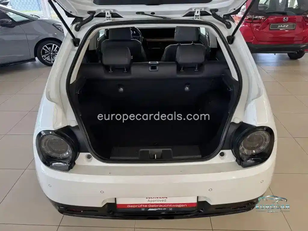Honda e