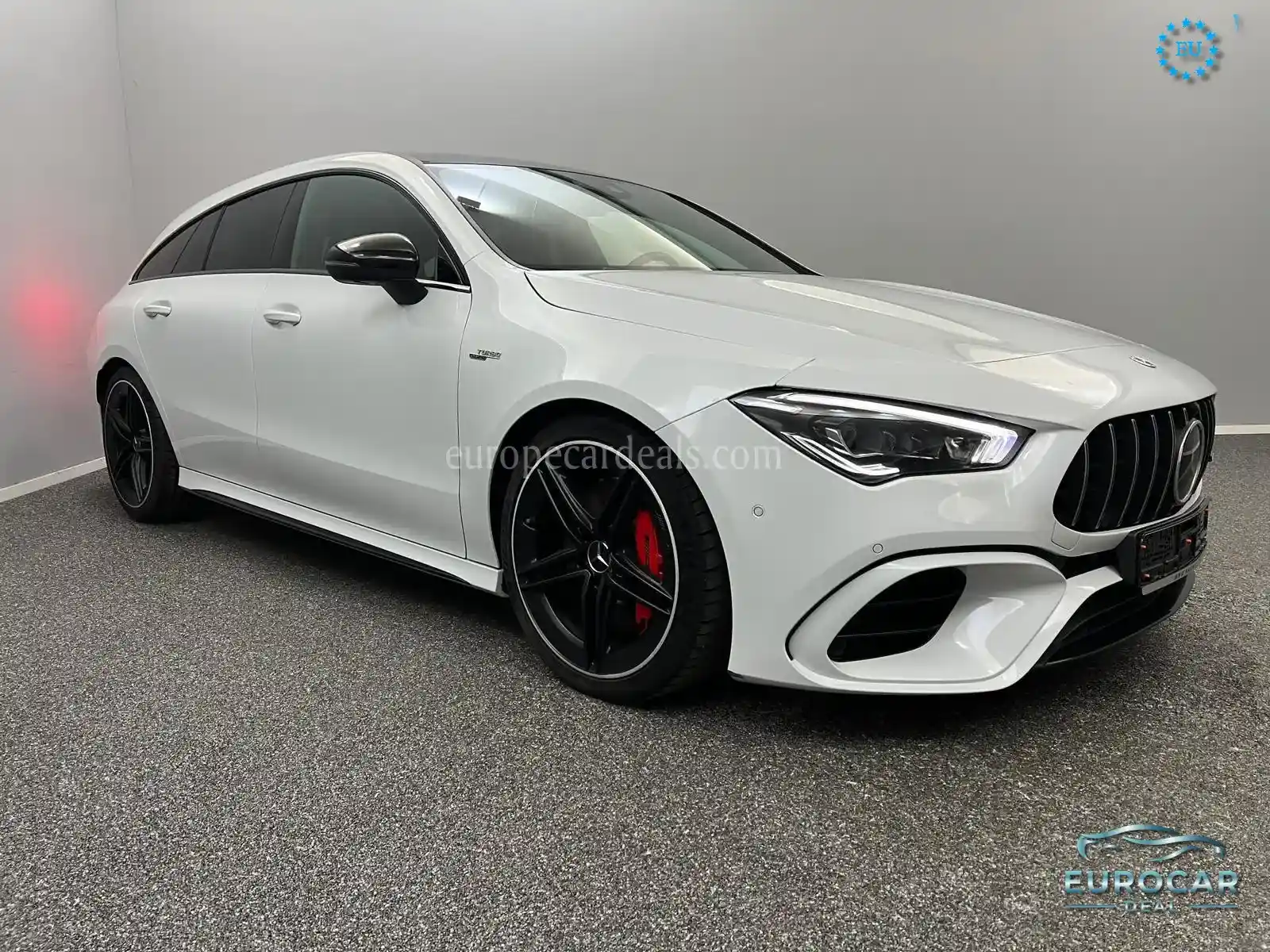 Mercedes-Benz CLA 45 AMG Shooting Brake