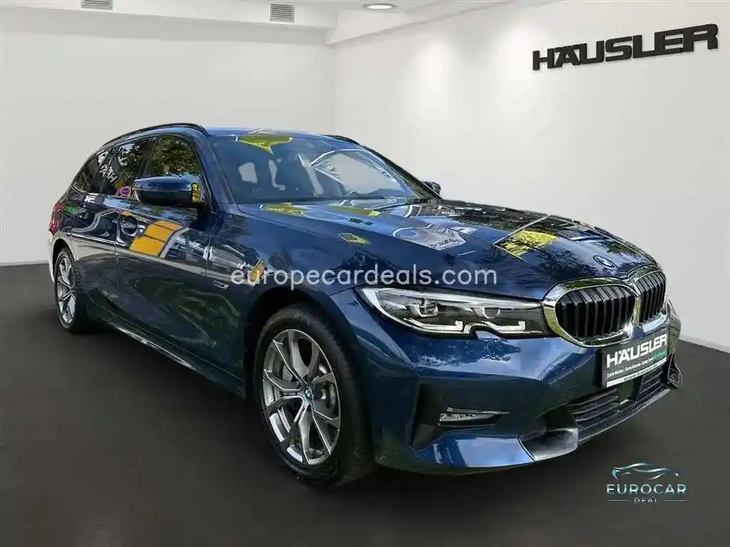 BMW 330
