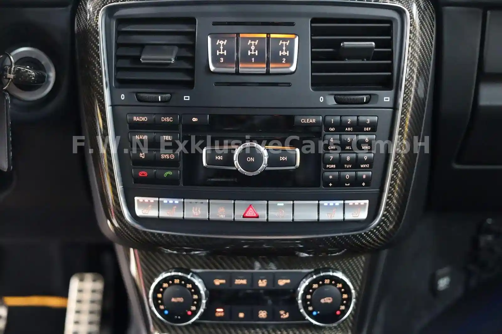 Mercedes-Benz G 500